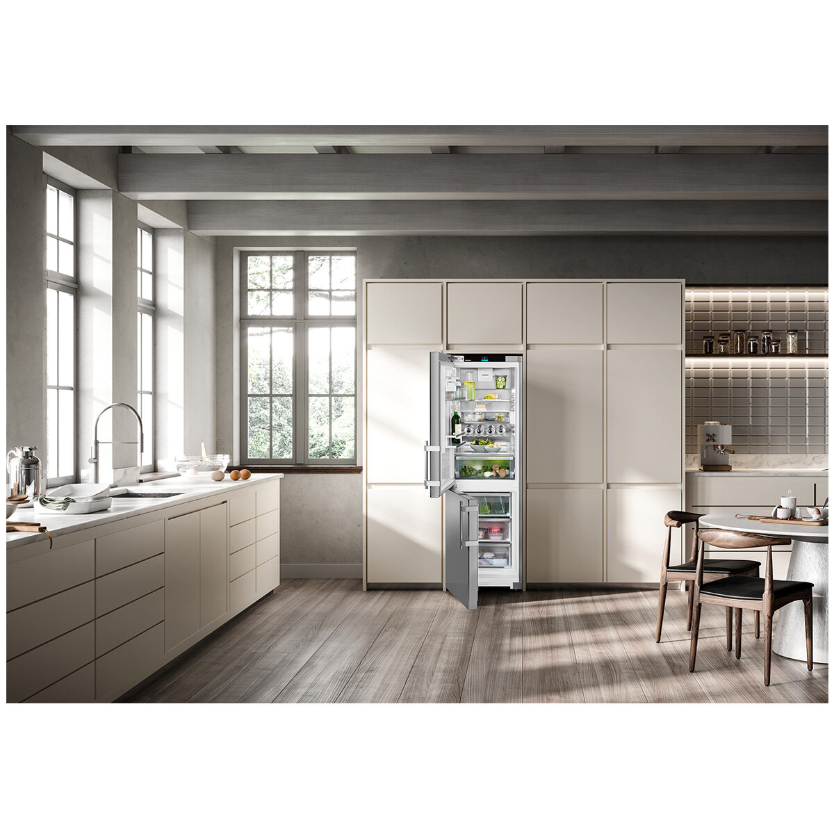 Liebherr 332L Bottom Mount Fridge with Easy Fresh and VarioTemp Left Hinge SCNSDH5253LHH hero image