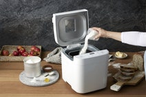 Morphy Richards Compact Bread Maker MRBRD9WT hero image