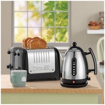 Dualit Jug Kettle Gloss Black/Polished DU72040 hero image