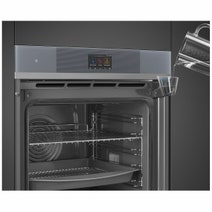 Smeg 60cm Linea Pyro Steam Oven - Silver SOPA6104S2PS hero image