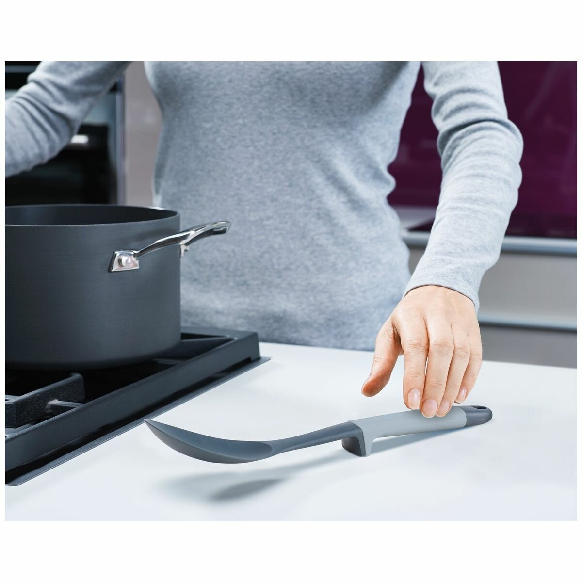 Joseph Joseph Elevate Utensil Set 10525 hero image