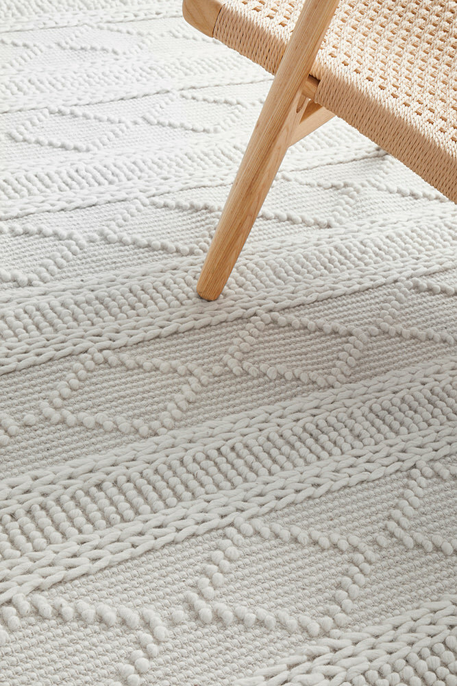 Rug Culture Maison Oversize White & Natural Rug 400X300CM - MSN-ZOE-400X300 hero image