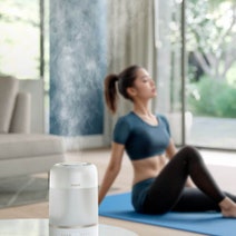 Philips 1000 Series Ultrasonic Air Humidifier White HU1510-04 hero image