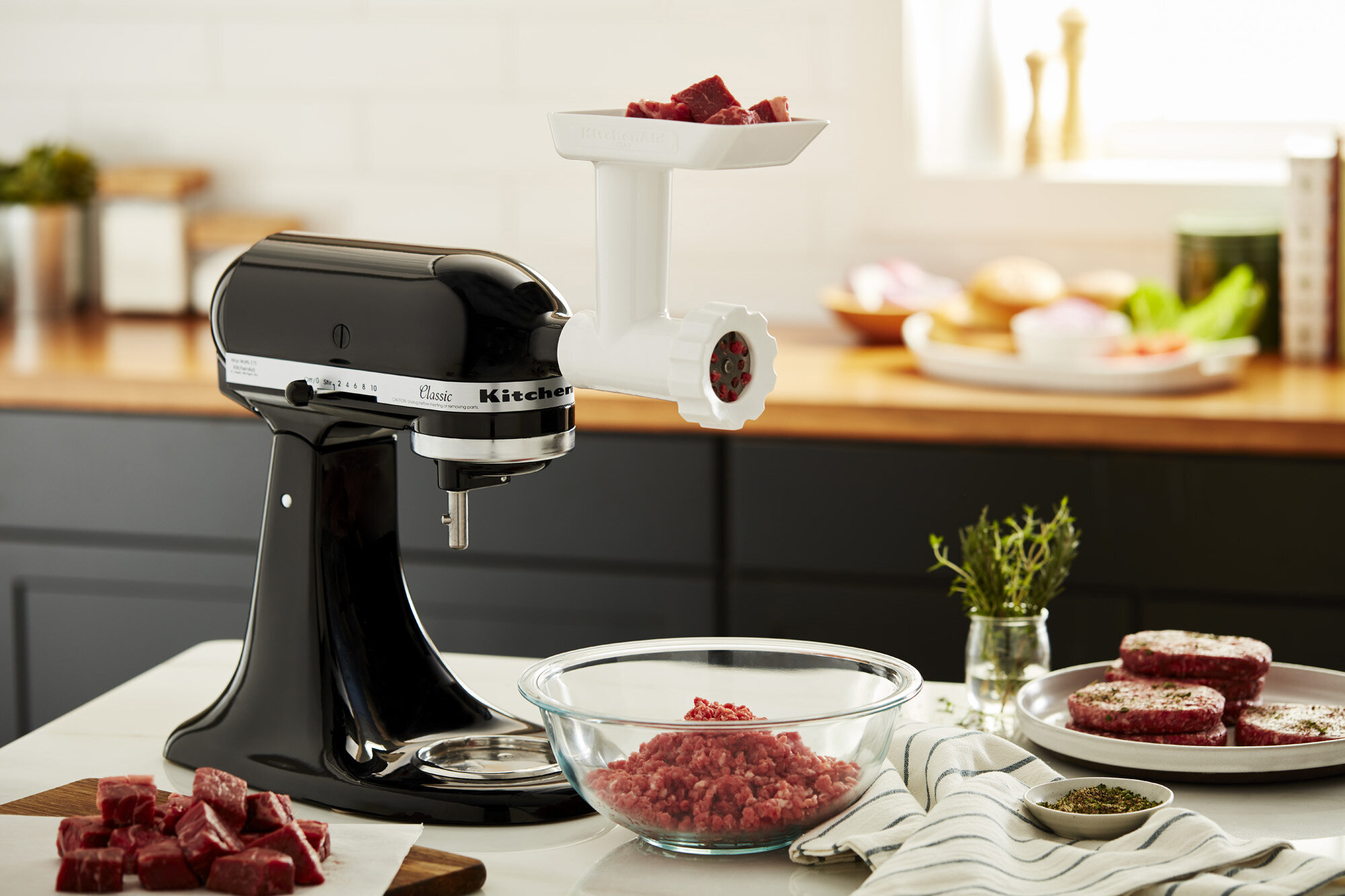 KitchenAid KSM45 Classic Stand Mixer Onyx Black 5KSM45AOB hero image