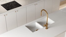 Oliveri Vilo Pull Out Mixer Tap Gold VT0398B-AU hero image