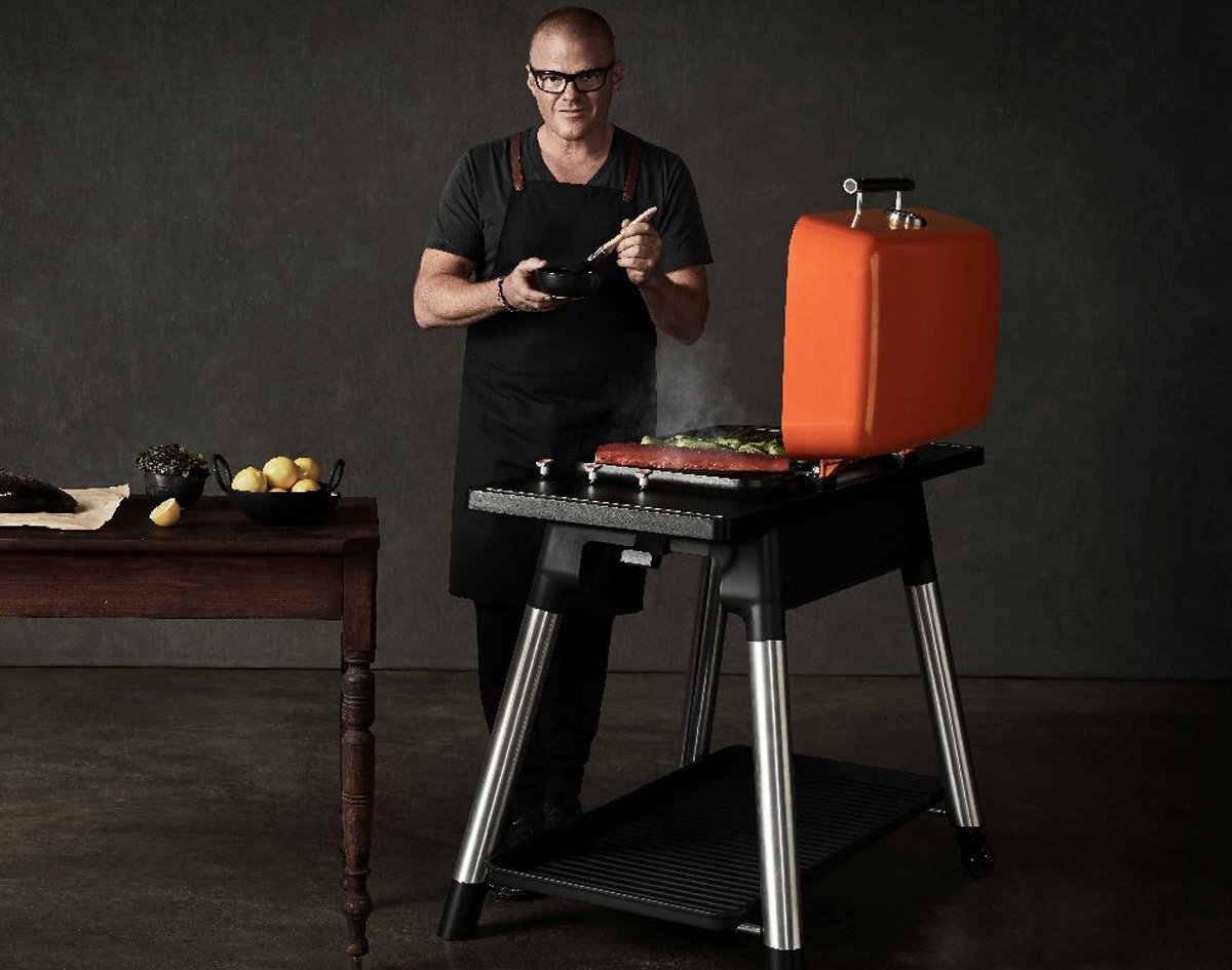 Everdure by Heston Blumenthal Furnace LPG BBQ Graphite HBG3G hero image