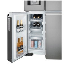 Westinghouse 609L Quad Door Refrigerator Dark Stainless Steel WQE6870BA hero image