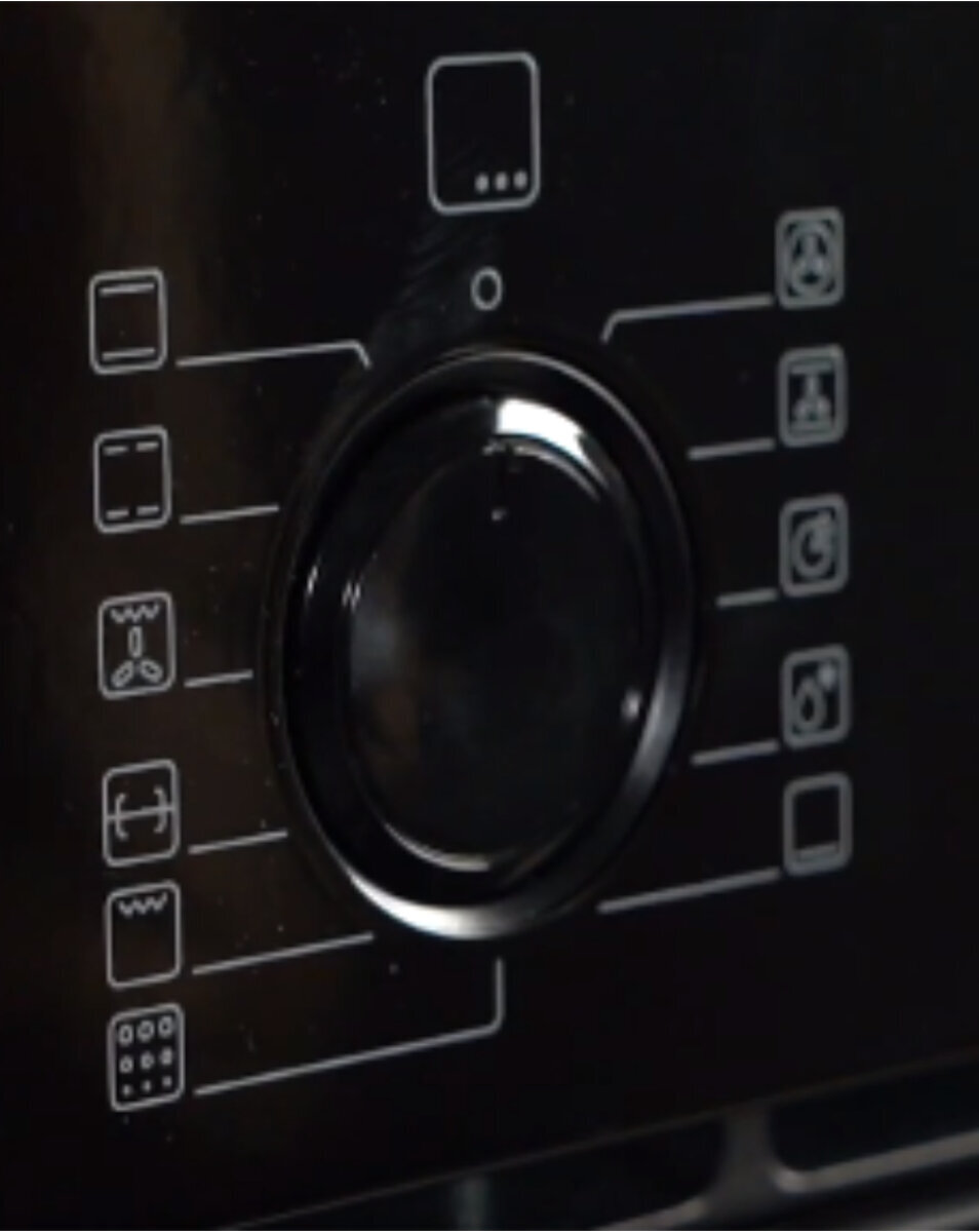 Bosch Serie 6 90cm Pyrolytic Built-in Oven VBD578FB0 hero image