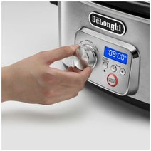 DeLonghi Livenza Programmable Slow Cooker CKS1660D hero image