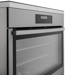 Westinghouse WFE946SB 90cm Freestanding Electric Oven/Stove hero image
