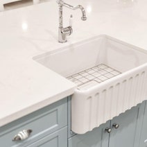 Turner Hastings Novi 60 x 46 Fine Fireclay Single Bowl Butler Sink Gloss White NO60FS hero image