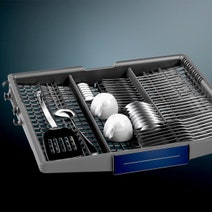 Siemens SN657X01MA iQ500 Fully Integrated Dishwasher hero image
