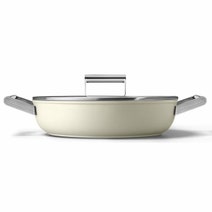 Smeg Four Piece Cookware Set Cream CK4PCCRM hero image