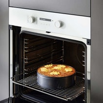 Miele 60cm Built-In Pyrolytic Oven White H2861BPWHITE hero image