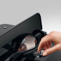 Jura C9 Automatic Coffee Machine Black 15757 hero image