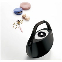 Bugatti 1.2L Jacqueline Kettle with Smokey Handle Matte Black 02-JQANNU hero image