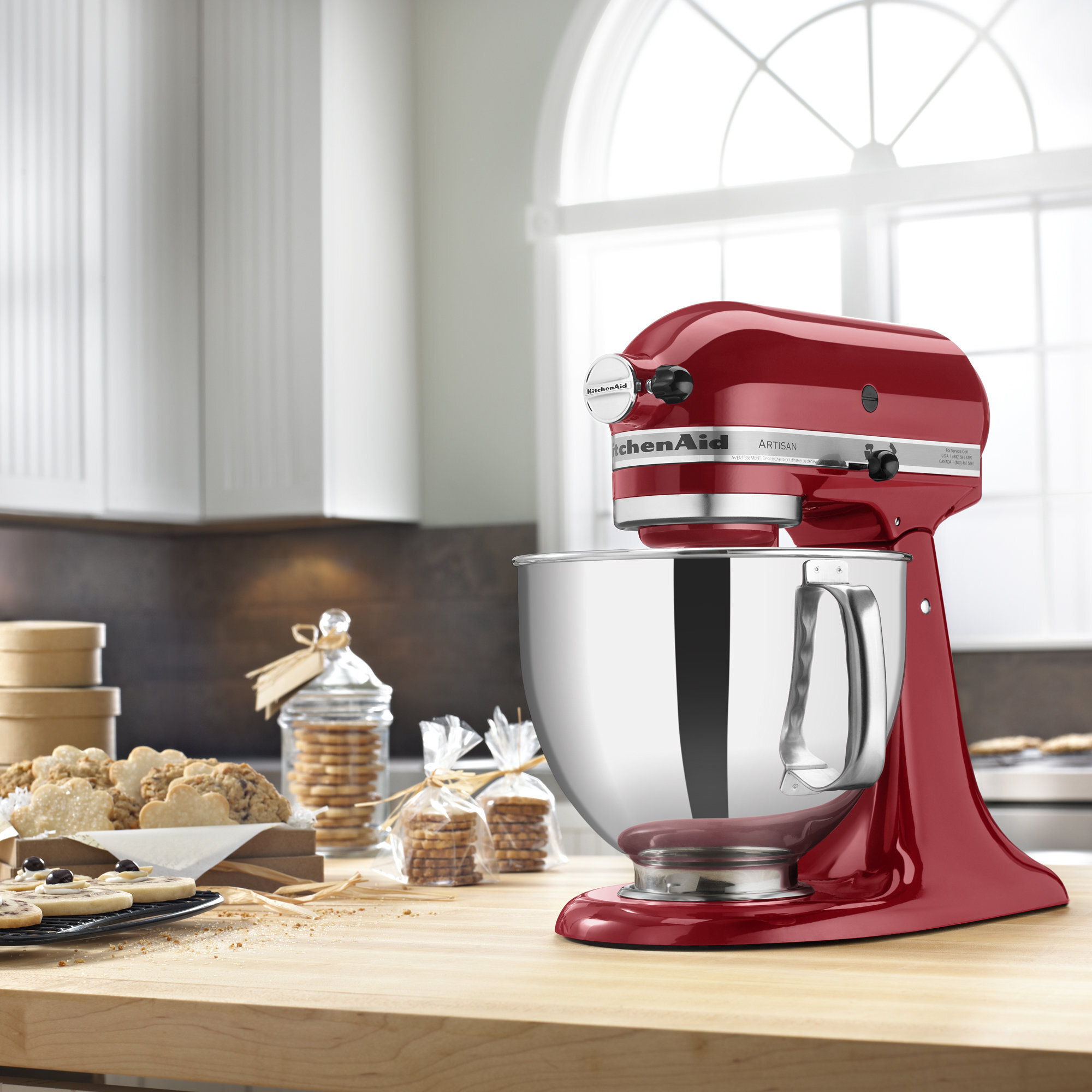 KitchenAid 5KSM150PSAER Artisan Stand Mixer Empire Red - 91010 hero image