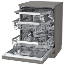 LG XD3A15BS QuadWash Freestanding Dishwasher hero image