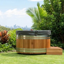 Revel Glacier Premium Solo Cedar Ice Bath with 1HP Chiller Unit R-ICESOLO-V3 hero image