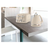Delonghi KBX2016BG Argento Flora Electric Kettle hero image