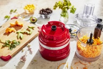 KitchenAid Seven Cup Food Processor Empire Red 5KFP0719AER hero image