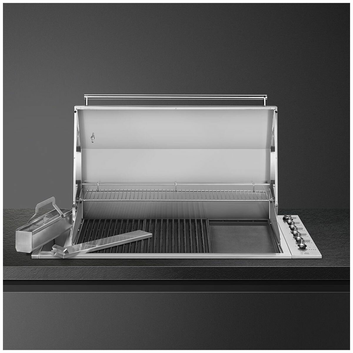 Smeg BQI1205HAU 5 Burner Built-In BBQ hero image