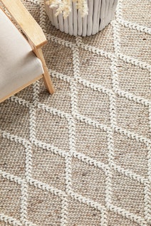 Rug Culture Huxley Large Natural & Off White Rug 280X190CM - HU-NATURAL-280190 hero image
