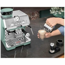 DeLonghi La Specialista Arte Manual Coffee Machine Toronto Green EC9155GR hero image
