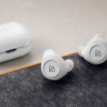 B&O BeoPlay E8 Motion True Wireless Bluetooth In Ear Headphones White 245321 hero image