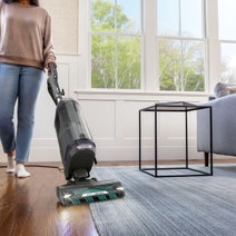 Shark PowerDetect Corded Upright AZ3900 hero image