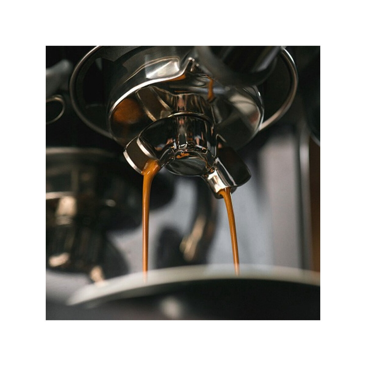 Breville the Barista Touch Coffee Machine BES880BTR hero image