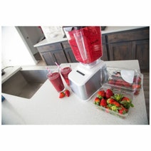Blendtec Designer 725 Blender with BPA-Free WildSide+ Jar Stainless & White D725D3531B2B hero image