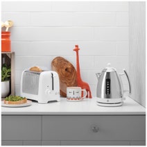 Dualit Jug Kettle Gloss White/Polished DU72041 hero image