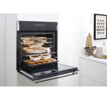 Delonghi DEP7410 Electric Wall Oven hero image