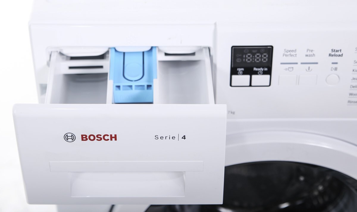 Bosch WAK24162AU 7kg Serie 4 Front Load Washing Machine hero image