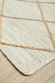 Rug Culture Nosa Medium White & Natural Rug 220X150CM - NSA-222-WHT-220X150 hero image