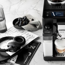 DeLonghi Rivelia Fully Automatic Coffee Machine Black EXAM44055B hero image