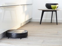 Miele Scout RX1 Robotic Vacuum Cleaner 09828780 hero image