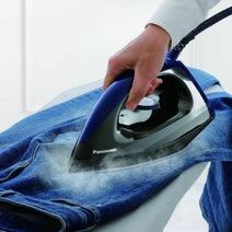 Panasonic Steam Generator Iron Navy NI-GT200ASJ hero image