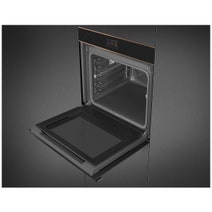Smeg Dolce Stil Novo 60cm Pyrolytic Oven Black and Copper Trim SOP6604TPNR hero image