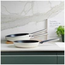 Smeg 26cm Cookware Frypan Matte Cream CKFF2601CRMAU hero image
