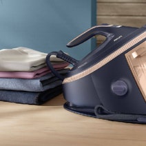 Philips 7000 Series PerfectCare Steam Generator Navy PSG7300-20 hero image