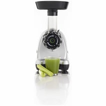 Omega Juicers Cold Pressed Celery Juicer MM900 hero image
