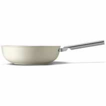 Smeg Five Piece Cookware Set Cream CK5PCCRM hero image