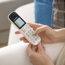 Panasonic KX-HNH100AZW Digital Cordless Handset hero image