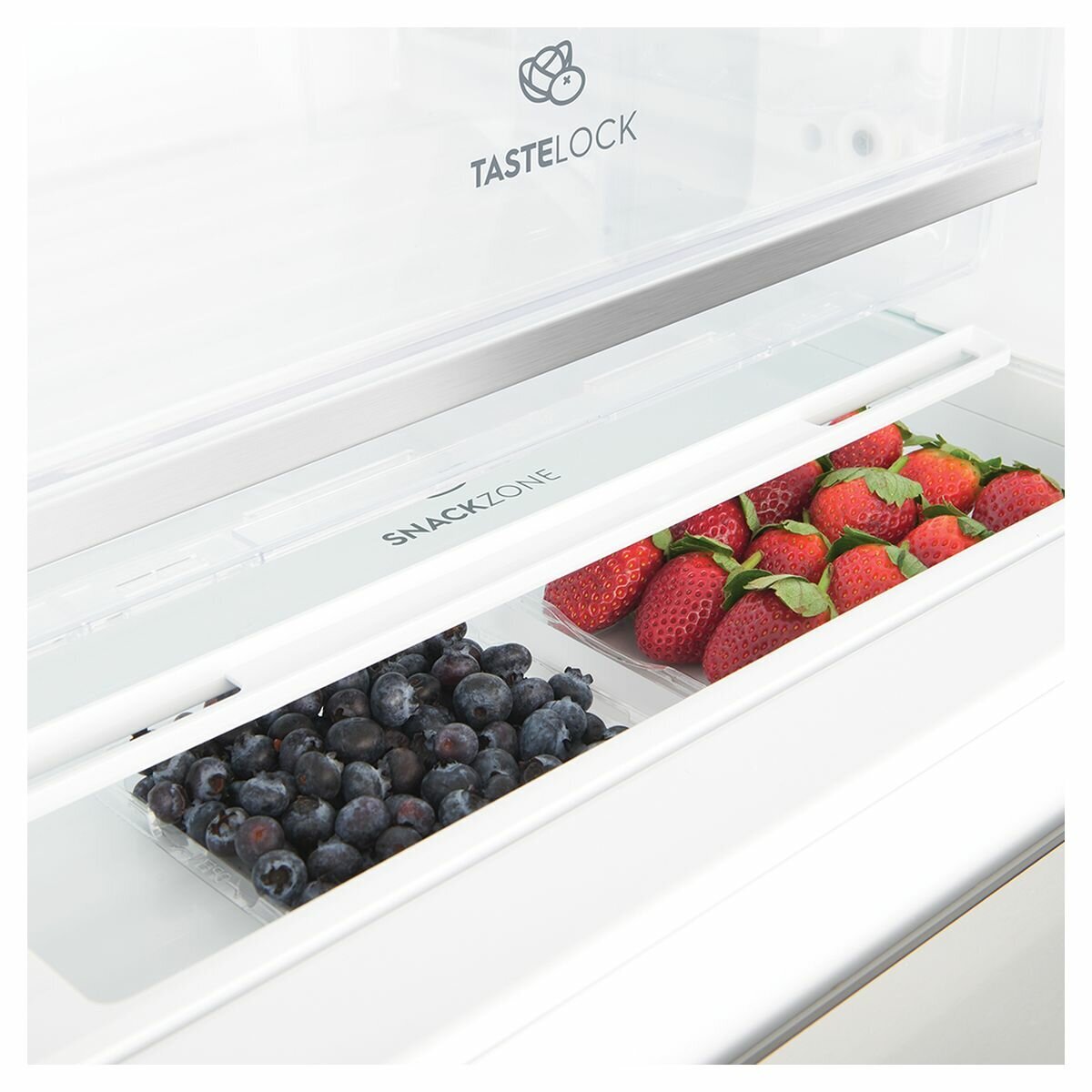 Electrolux 609L French Door Fridge EHE6899SA hero image