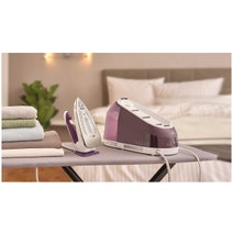Braun CareStyle 5 Steam Station Violet IS5247VI hero image
