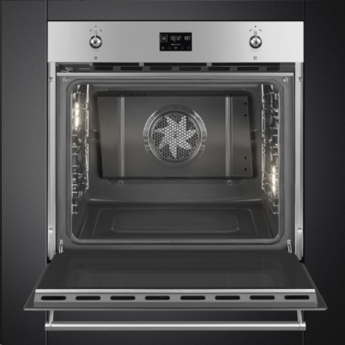 Smeg 76cm Classic Pyrolytic Oven with Single Point Probe SOPA3302TPX hero image