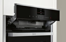 NEFF 60cm Pyrolytic Electric Built-In Oven with VarioSteam B57VS26N0B hero image