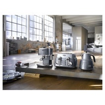 Delonghi ECZ351GY Scultura Pump Coffe Machine hero image